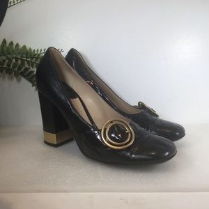 CHLOE ITALY HEELS LEATHER BLACK GOLD BUCKLE SZ EUR 37.5 US 7.5